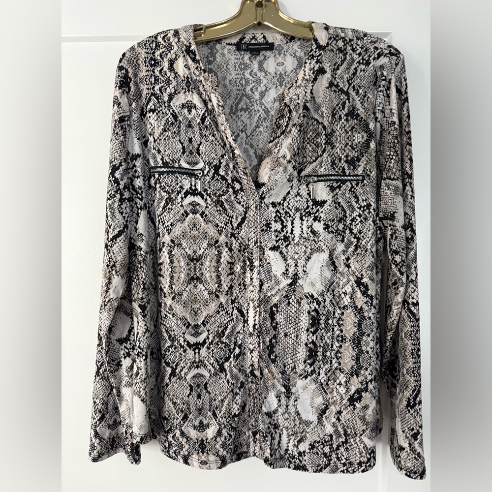 INC International Concepts Black and Cream Patterned Blouse